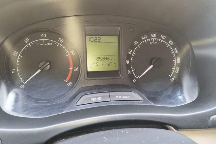 Used Skoda Fabia 2014 1.4L Manual Crystal Edition