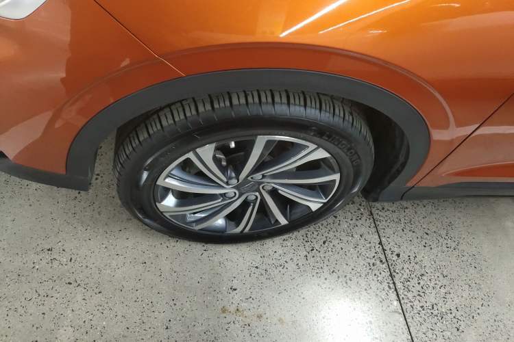 Used Geely Auto Coolray 2019 260T DCT Knight China V Standard