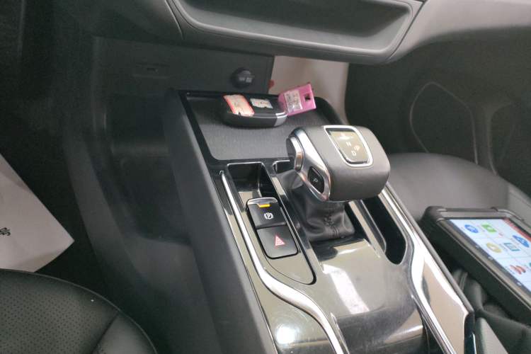 Used Hongqi E-QM5 2022 431 km Charge & Enjoy Edition
