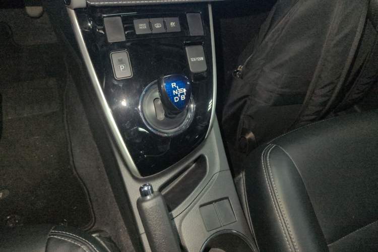 Used Toyota Corolla Hybrid E+ 2019 1.8L E-CVT Leading Edition Gear Lever