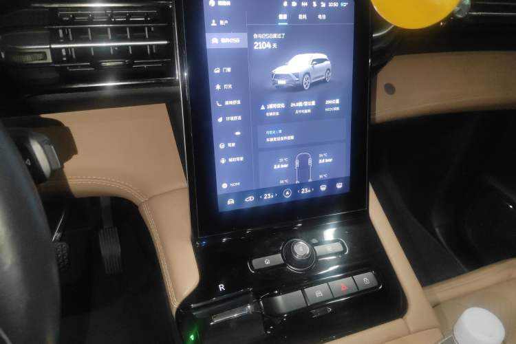 Used Nio ES8 2018 355 km Base Version 6-Seater Edition
