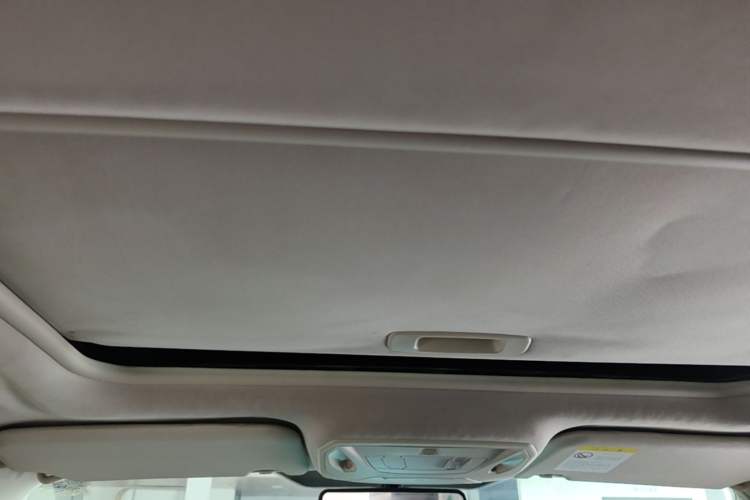 Used Ford Focus 2012 Sedan 1.6L Automatic Fashion Edition
