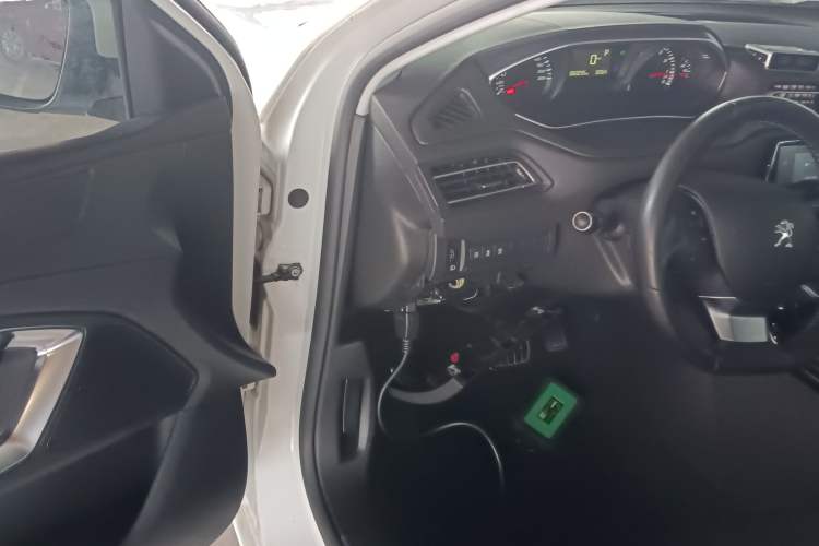 Used Peugeot 308 2016 1.6L Automatic Luxury Edition