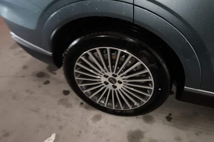 Used JETOUR X70L 2026 Model—2.0TD Automatic Flagship, 7-seater
