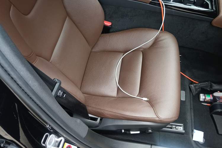 Used Volvo S90 New Energy 2022 T8 eDrive Hybrid Luxury Edition Right Front Seat