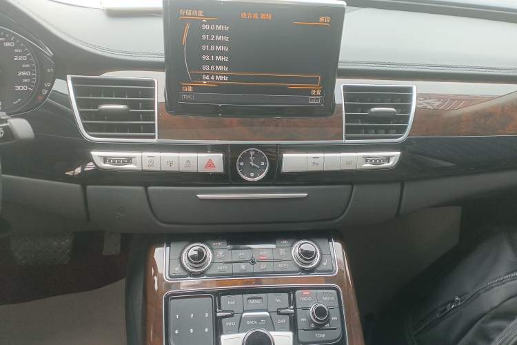 Used Audi A8 2014 A8L 45 TFSI quattro Comfort model