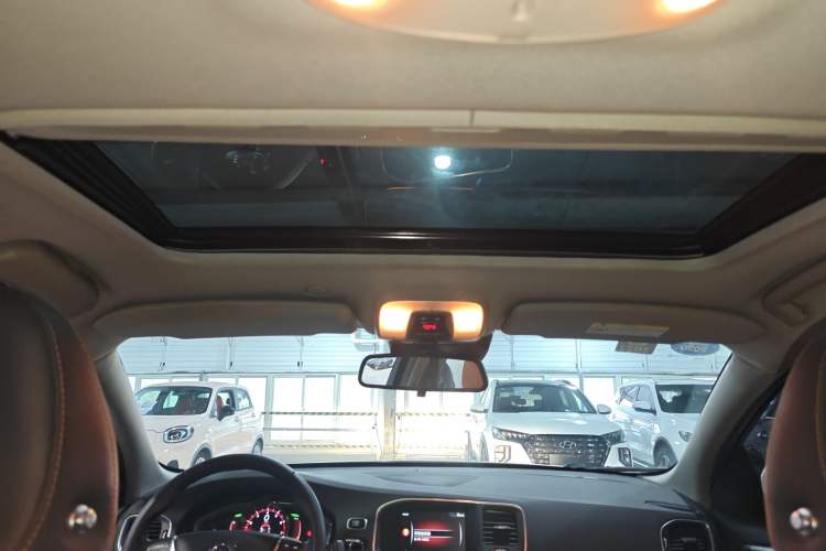 Used Volvo S60 2017 S60L T4 Smart Range Edition
