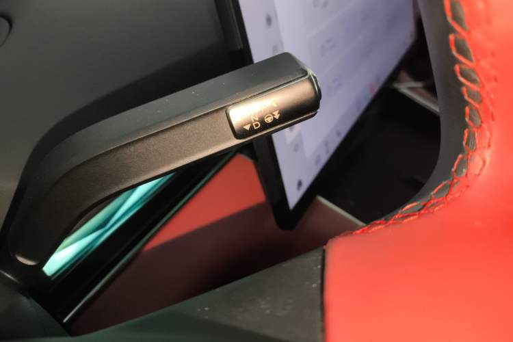 Used EXEED Star Era ES 2025 Extended-Range Max Urban Assisted Driving Gear Lever