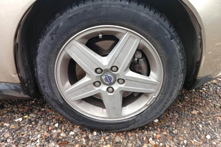 Used Volvo S40 2011 2.0L Automatic ZhiShang Edition
