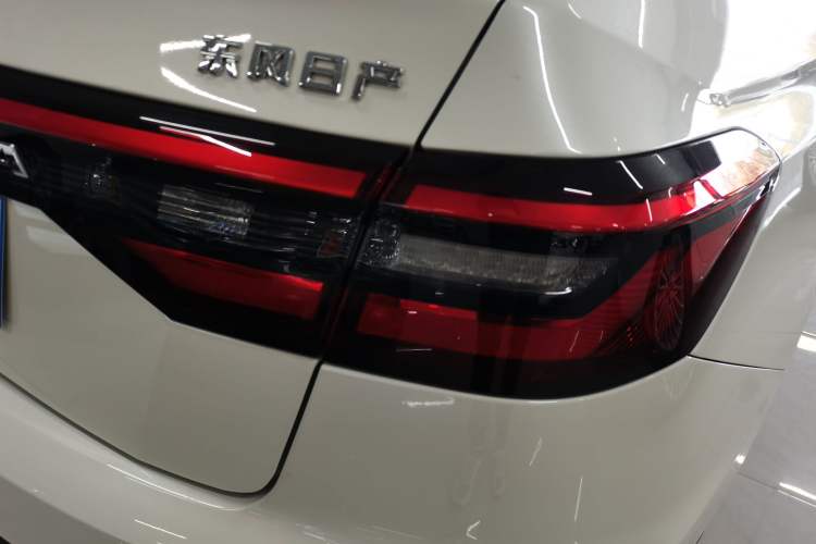 Used Venucia D60 2023 PLUS 1.6L XE CVT Trendy Edition
