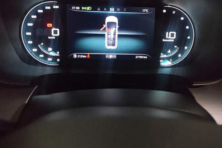 Used Roewe iMAX8 2022 400TGI Flagship Edition
