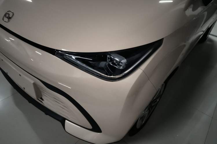 Used Chery QQ Domi 2025 Model 305km Comfort Edition