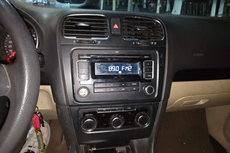 Used Volkswagen Golf 2011 1.4 TSI Automatic Comfort Model
