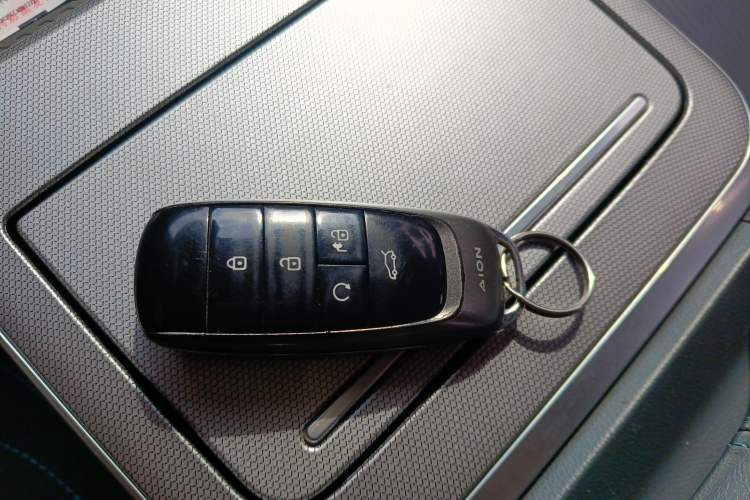 Used AION Y 2023 Younger