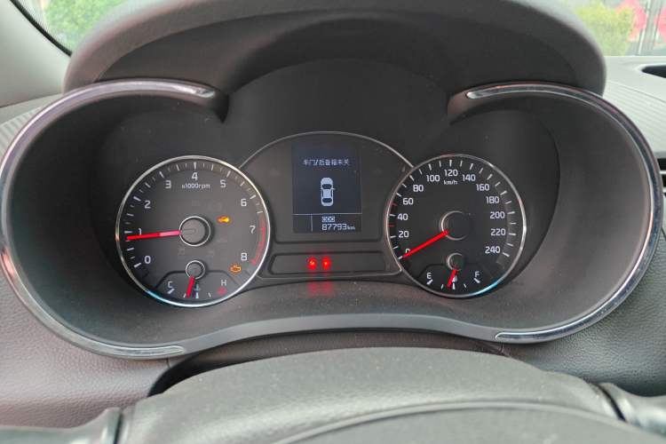 Used Kia K3 2015 1.6L Manual GL
