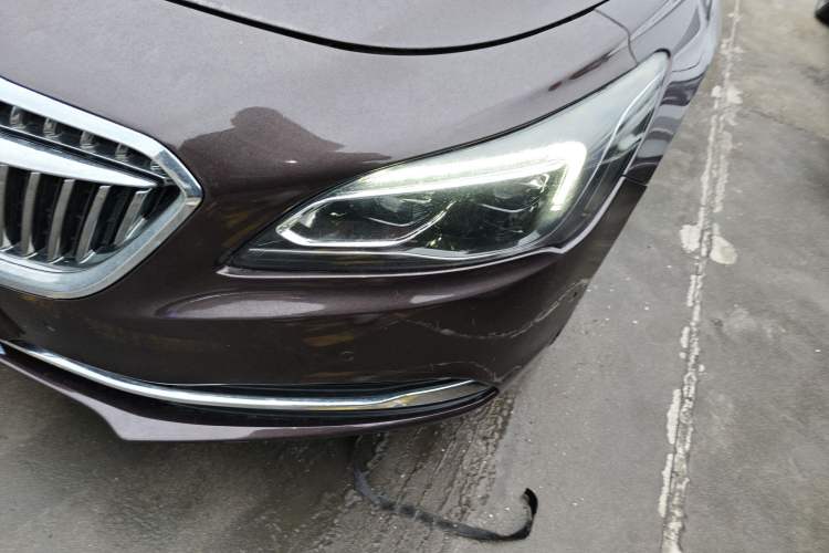 Used Buick LaCrosse 2018 28T Elite Edition Left Front Headlight