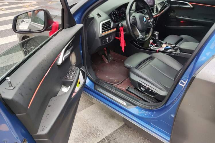 Used BMW 1 Series 2018 118i Sport Edition Driver Seat