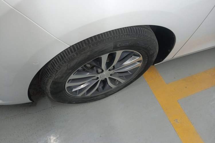 Used Buick GL8 2021 ES Land Cruiser 653T Luxury Edition
