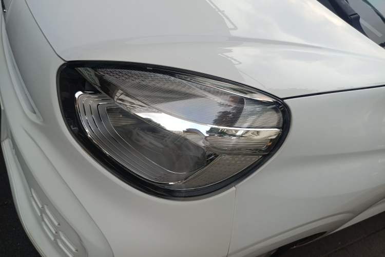 Used Roewe Clever 2021 302km All-Round Version Left Front Headlight