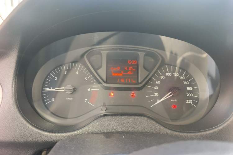 Used Citroen Elysee 2014 1.6L Manual Fashion Edition
