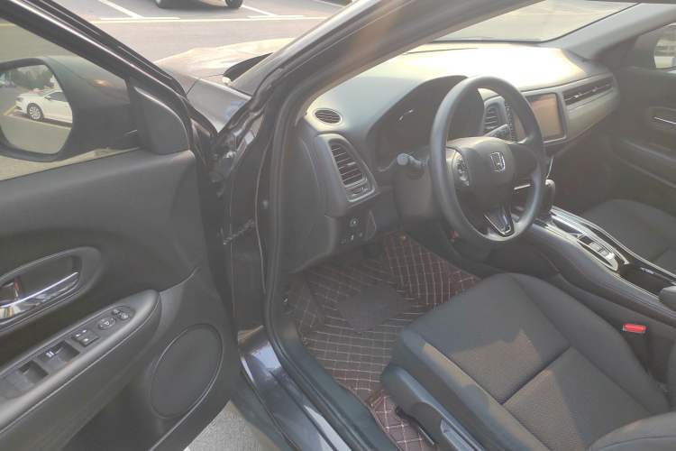 Used Honda Vezel 2019 220 TURBO CVT Elite Version China V Emission Standard