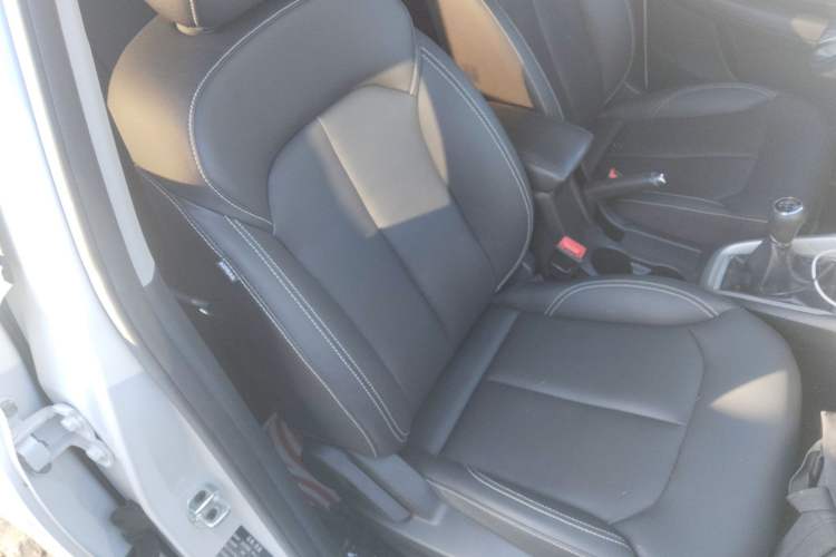 Used Roewe RX3 2020 1.6L Manual 4G Connect Ultra-Fresh Flagship Edition