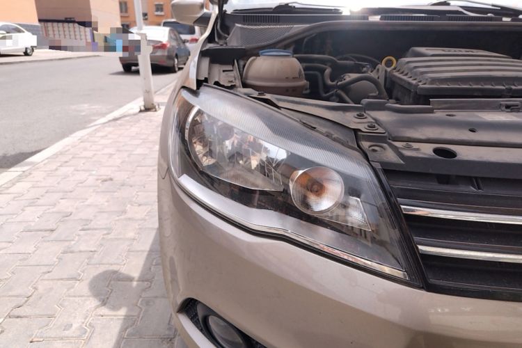 Used Volkswagen Jetta 2013 1.4L Manual Comfort Model Right Front Headlight