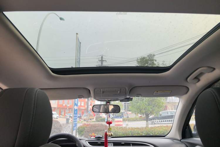Used Dongfeng Aeolus AX7 2019 1.6T Automatic AI Pioneer Model China V Standard