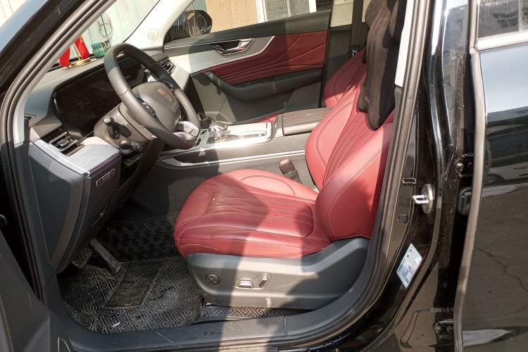 Used Hongqi HS5 2025 2.0T All-Wheel-Drive Flagship Pro Edition Left Front Seat