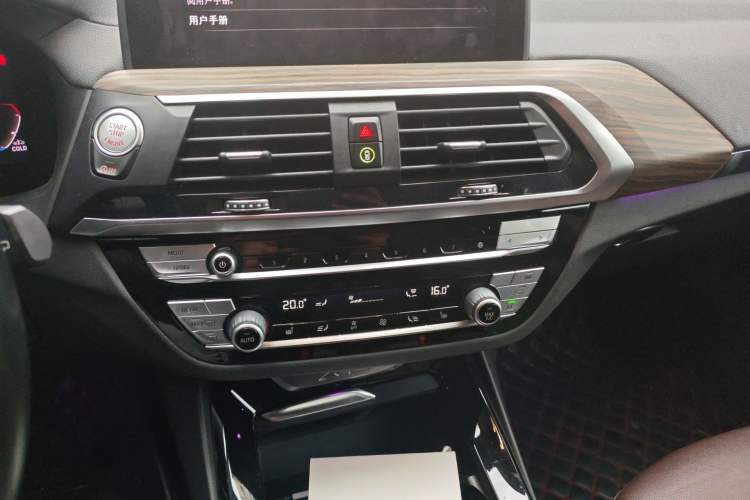 Used BMW X3 2021 xDrive28i Luxury Package Audio And AC Panel