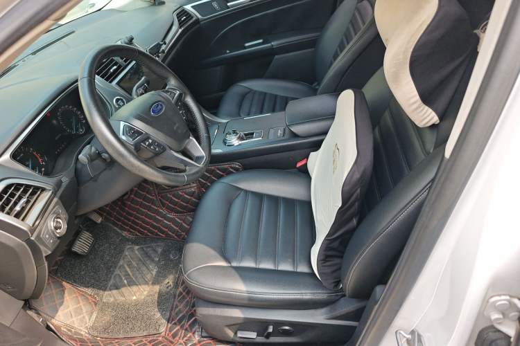 Used Ford Mondeo 2018 EcoBoost 180 Smart Control Fashion Model China V Standard
