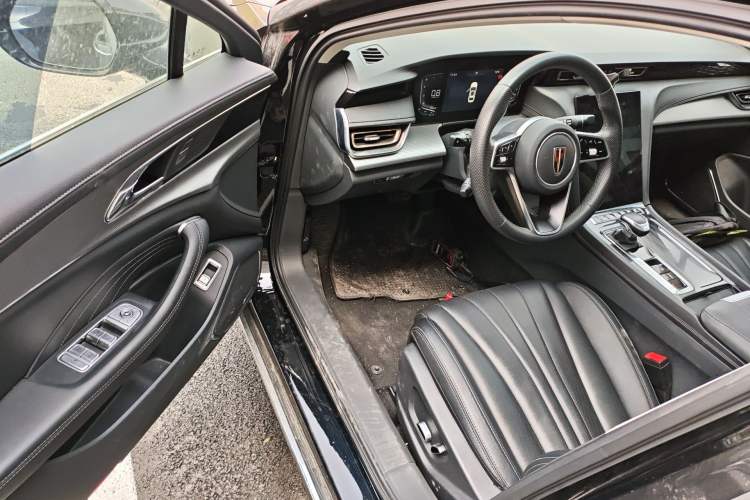 Used Hongqi H5 2024 1.5T DCT Smart Connect Flagship Edition Driver Seat