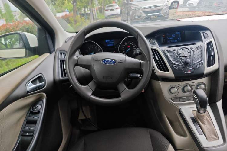 Used Ford Focus 2012 Sedan 1.6L Automatic Comfort Model