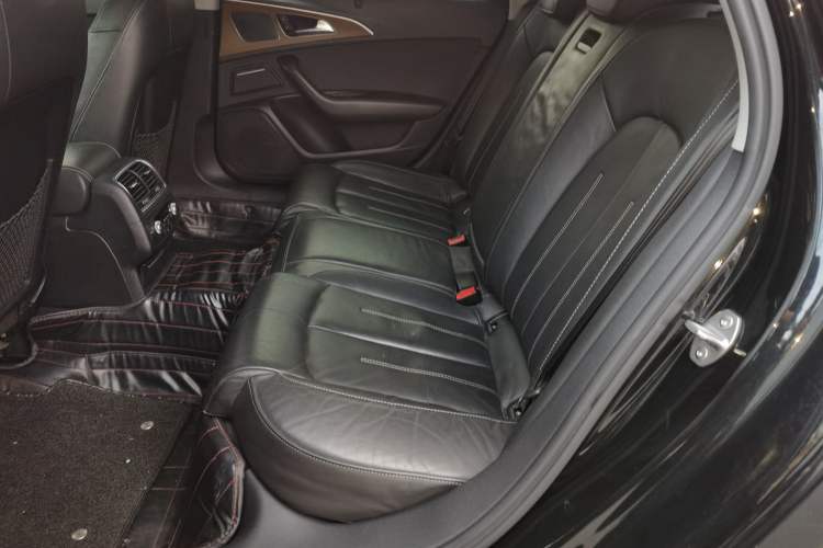 Used Audi A6L 2018 30th Anniversary Edition 30 FSI Style Model
