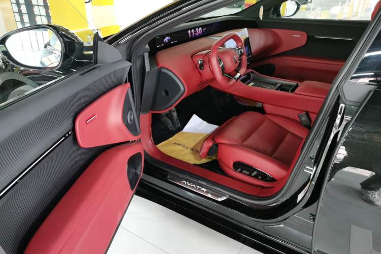 Used Avatr 12 2026 Ultra Pure-Electric All-Wheel-Drive Version
