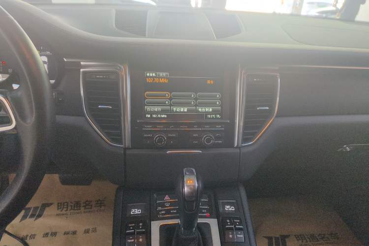 Used Porsche Macan 2014 Macan 2.0T