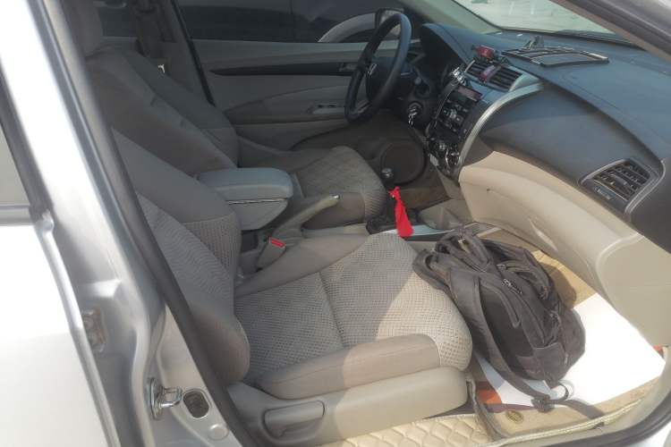 Used Honda City Classic 2012 1.5L manual Comfort version