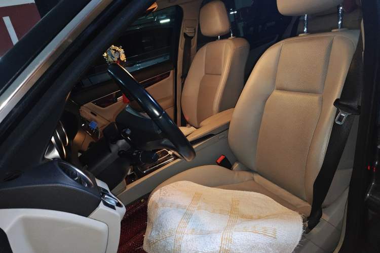 Used Mercedes-Benz C-Class 2010 C 200K Standard Model Left Front Seat