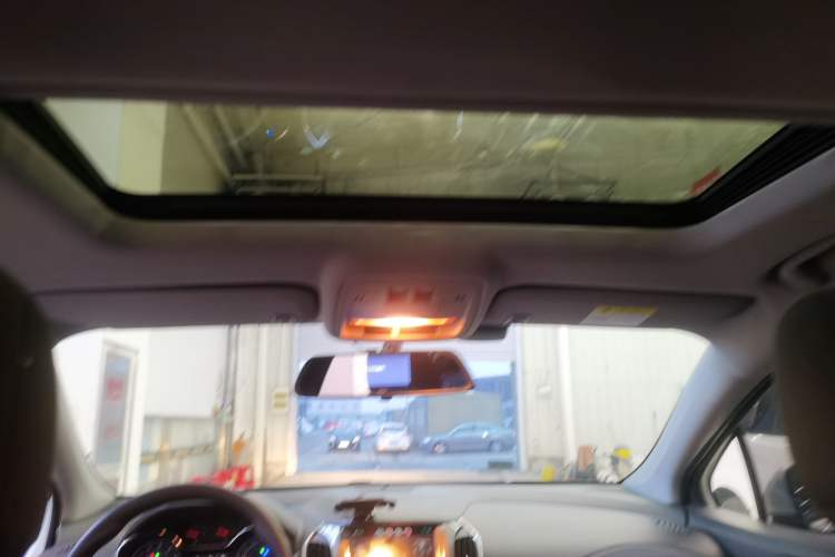 Used Chevrolet Cruze 2017 1.5L Automatic Pioneer Sunroof Edition
