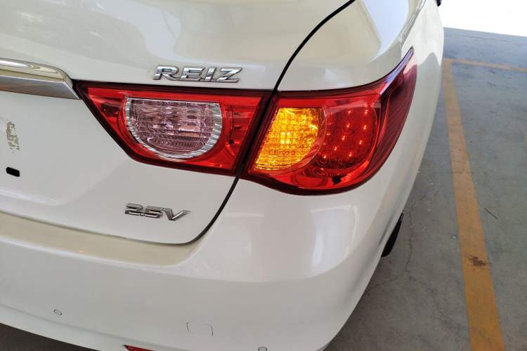 Used Toyota Reiz 2010 2.5V Fengdu Elite Edition