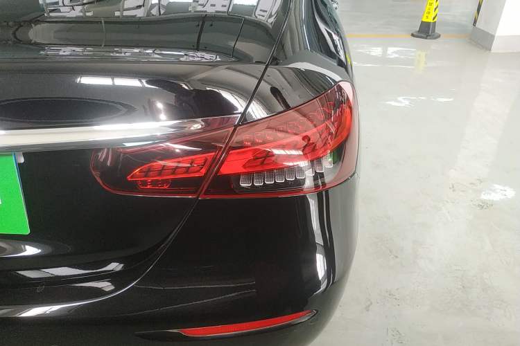 Used Mercedes-Benz E-Class 2023 E 300 L Luxury Model
