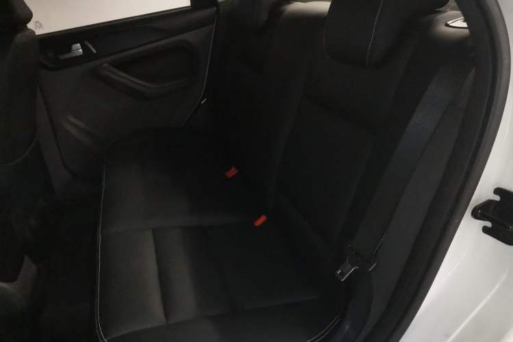Used Ford Focus 2013 Hatchback Classic 1.8L Automatic Base Model Left Rear Seat
