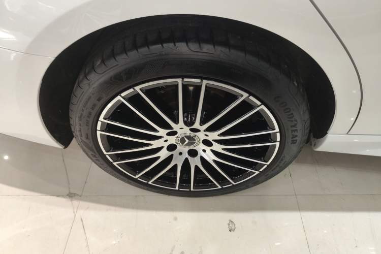 Used Mercedes-Benz C-Class 2023 Restyled C 260 L Sport Edition
