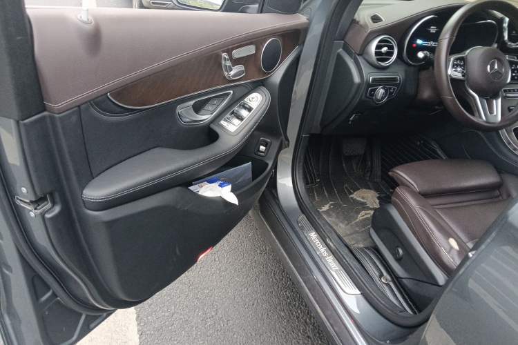 Used Mercedes-Benz GLC 2020 GLC 260 L 4MATIC Luxury Model
