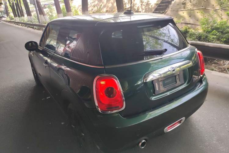Used MINI 2016 1.5T COOPER Rear Left 45 Deg