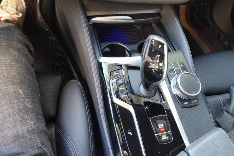 Used BMW 5 Series (Import) 2022 Second Facelift 525i M Sport Package
