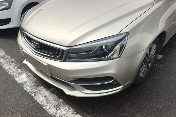 Used Geely Auto Emgrand 2018 1.5L CVT Upward Connect Edition Left Front Headlight