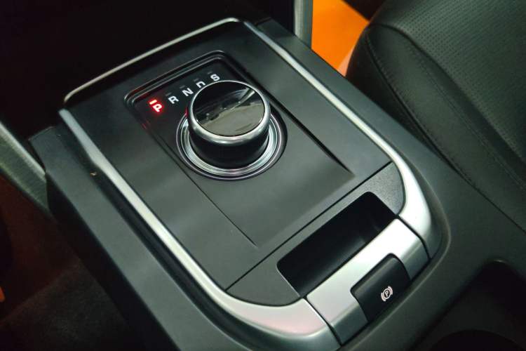 Used Land Rover Discovery Sport 2017 2.0T SE