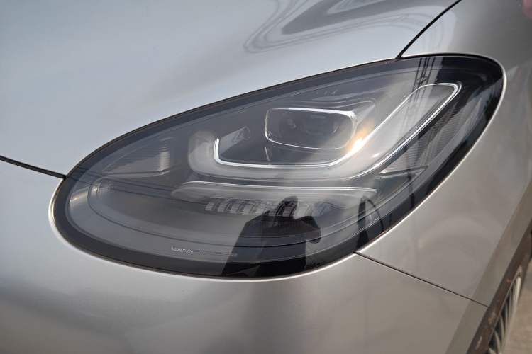 Used Wuling Bingo 2023 333 km Lingxi Connected+ Version Left Front Headlight