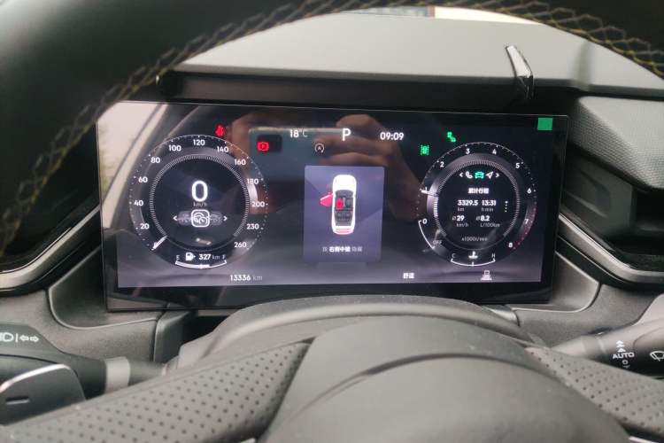 Used Lynk & Co 03 2023 1.5TD DCT JingPro